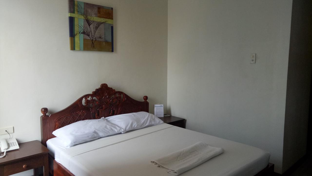 Northwood Hotel Alaminos Eksteriør bilde